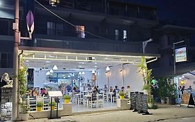 Wave N' Sea Apartments